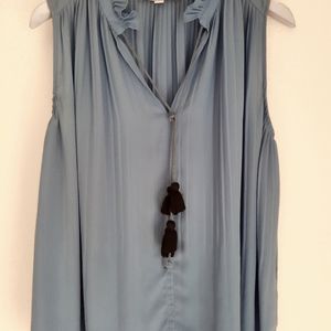 {M} Ann Taylor LOFT Flowy Blue Sleevless Top